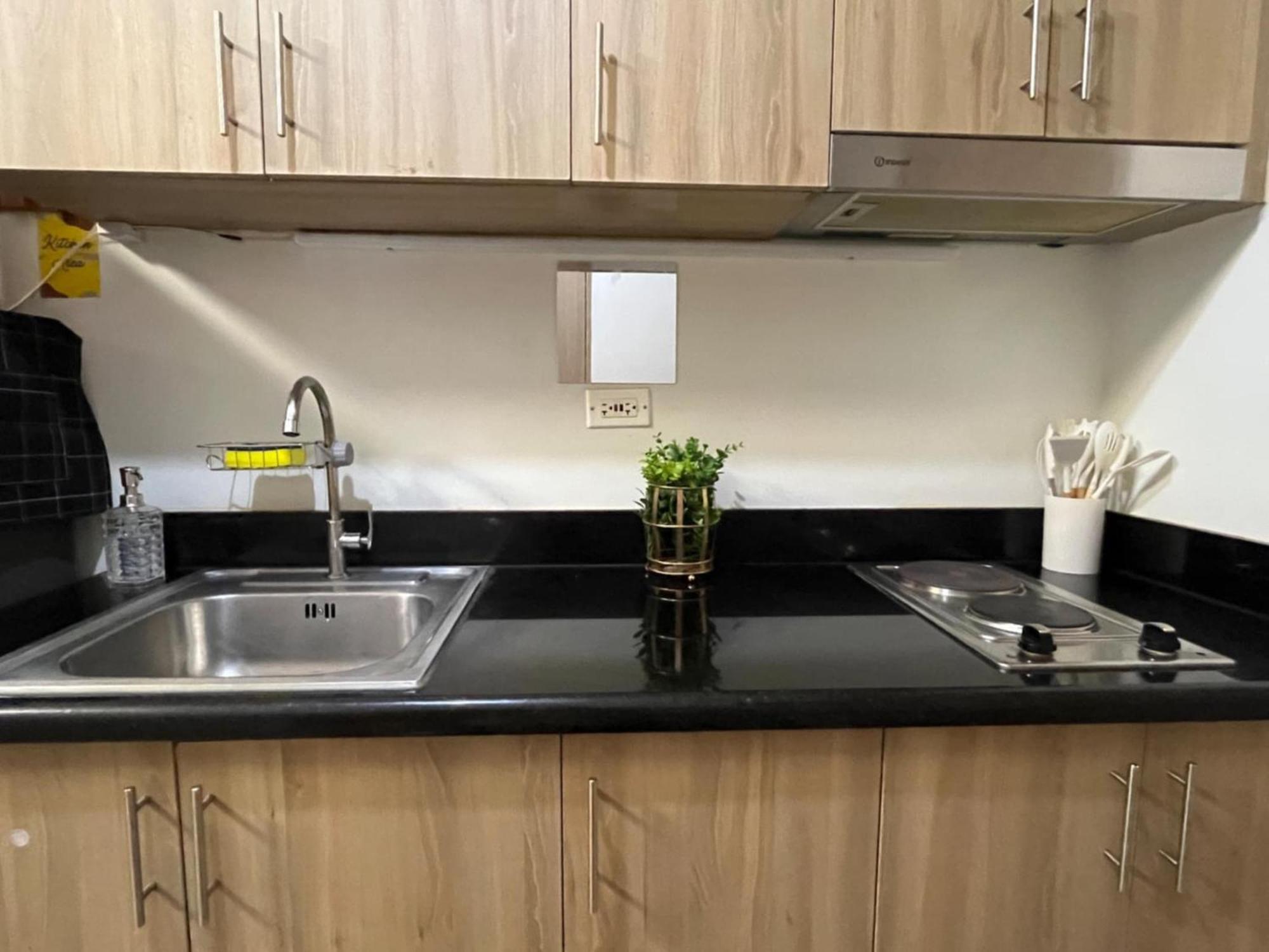 Apartment Casiana Place Staycation At Shore2 Residences
