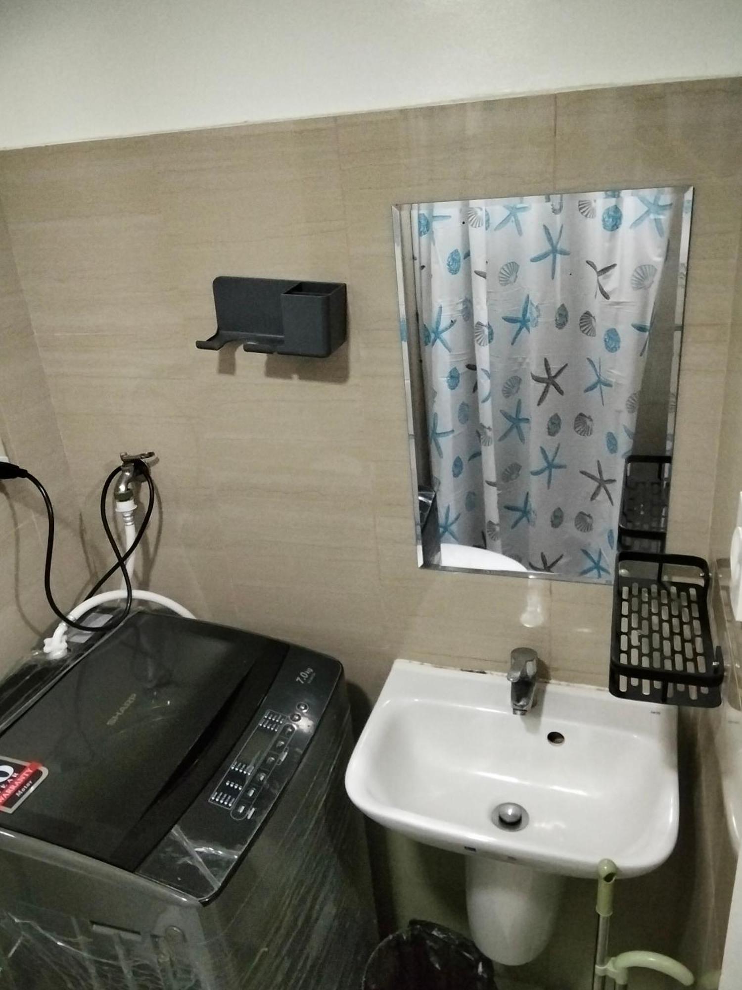 Hotel Vsv Luxury Family Staycation Moa Shore2 Tower2 Unit1122 Manila