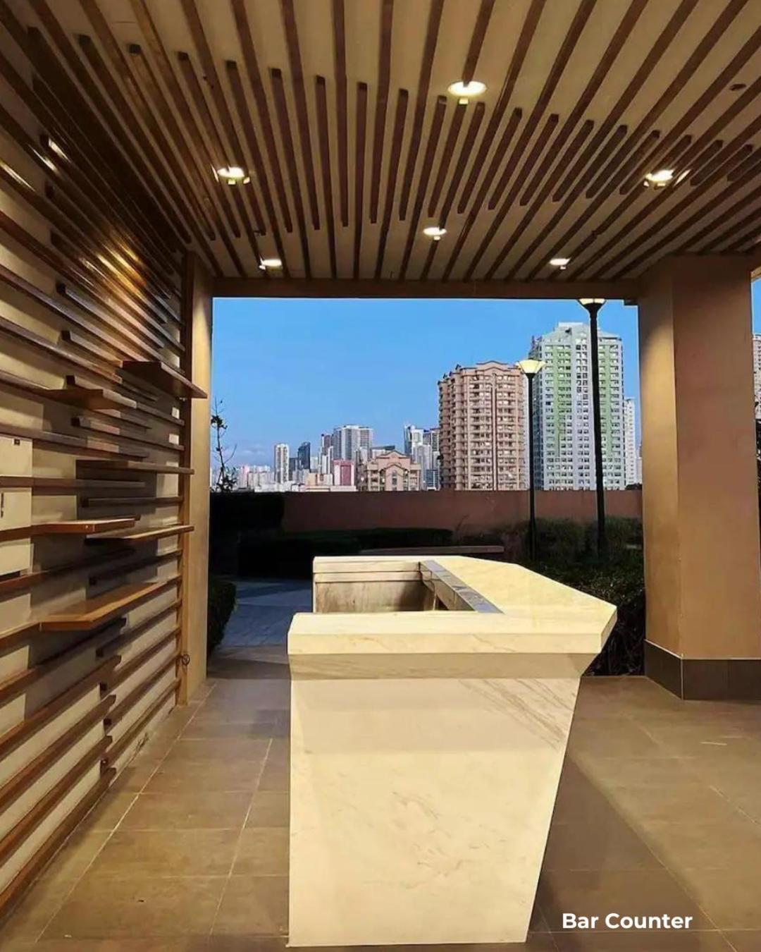 Bayfront 1br With Fast Wifi, Netflix & Free Pool, Near Picc, Cpp, Moa, Okada & Airport Aparthotel