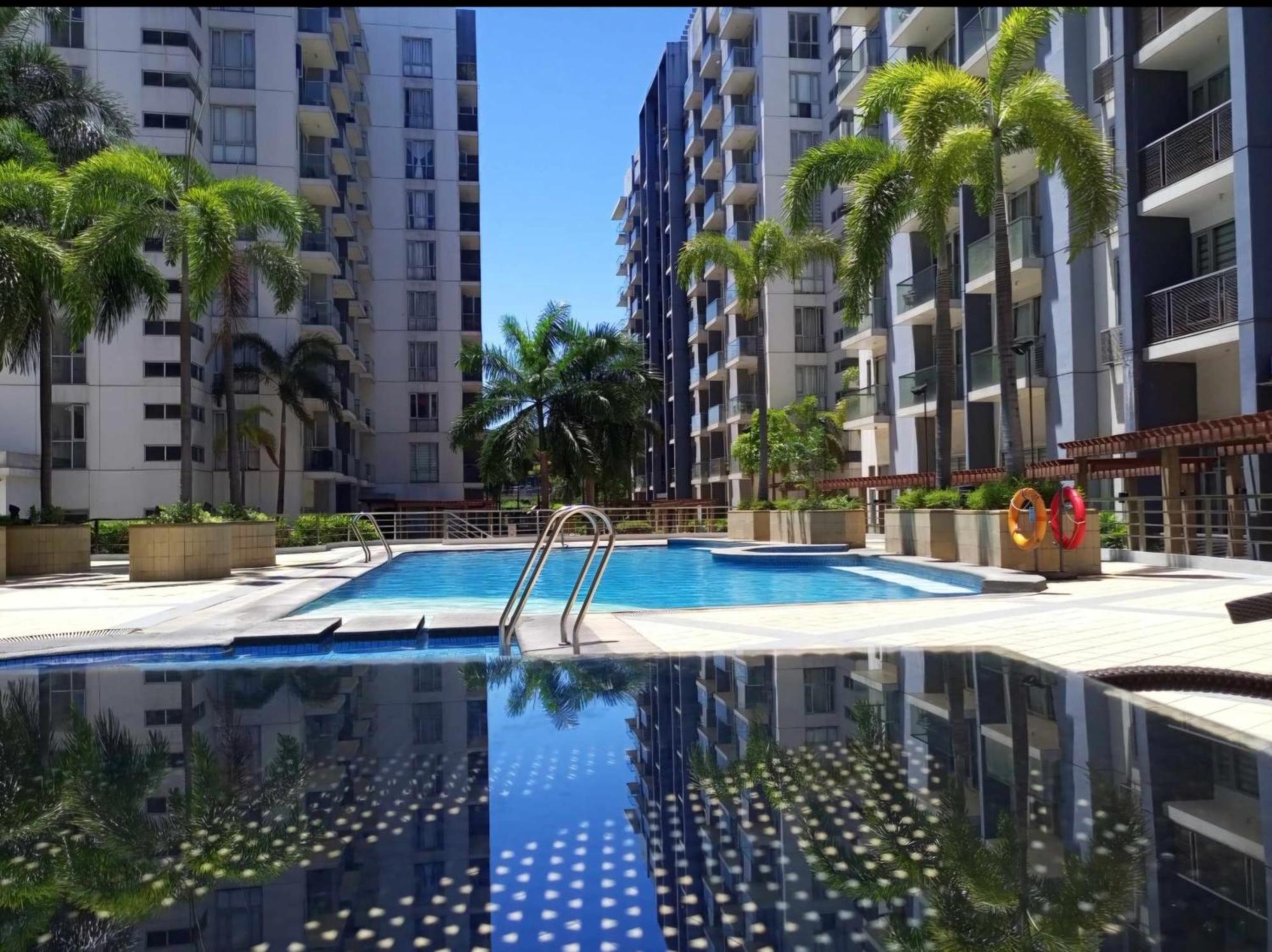 Apartment One Palm Tree Manila