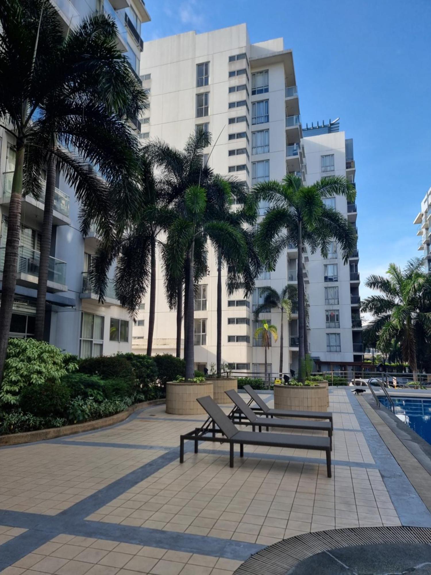 Apartment One Palm Tree *