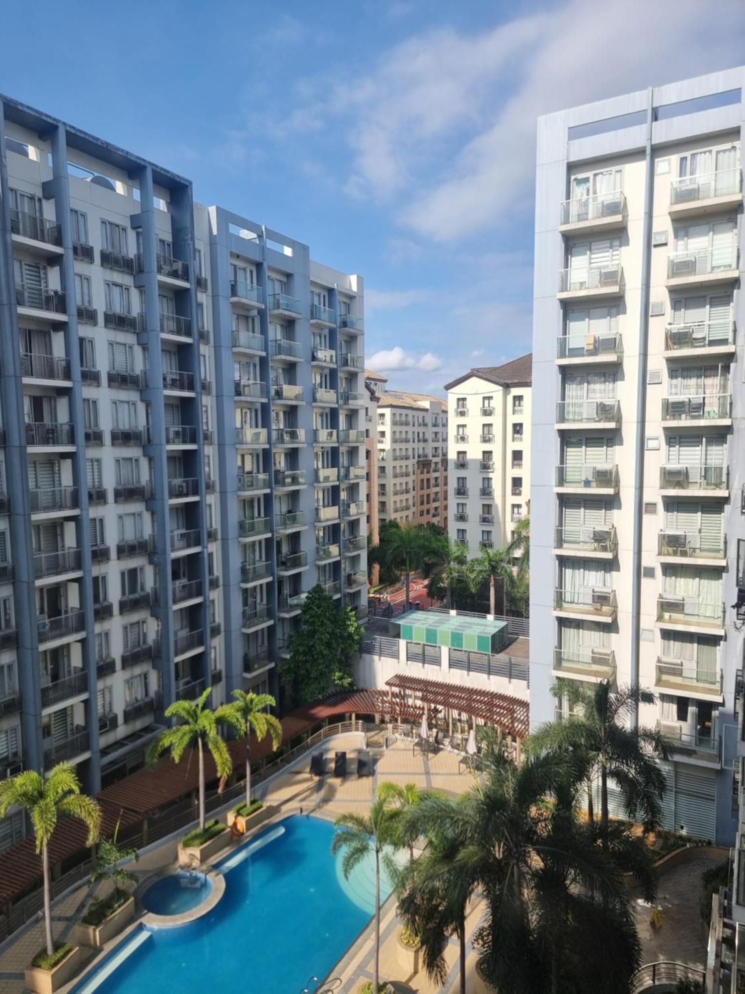One Palm Tree Apartment Manila