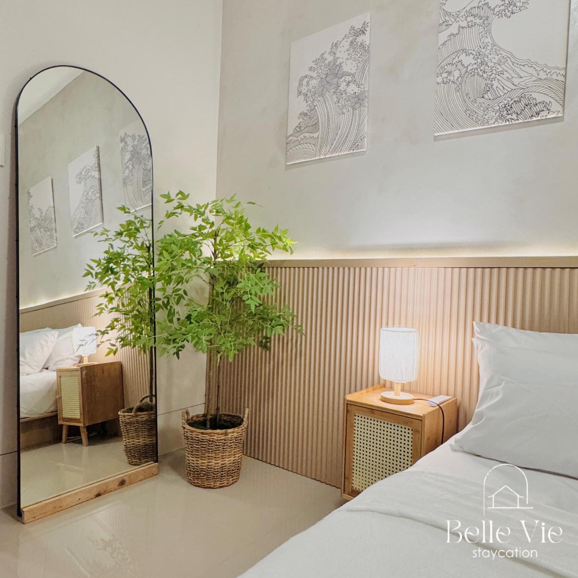 Belle Vie Staycation At Vine Residences