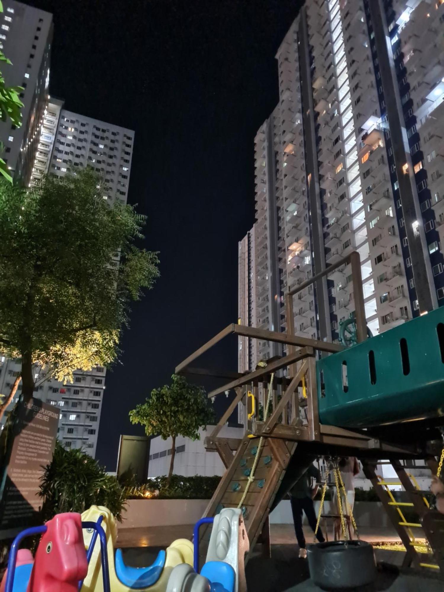 The Grass Residences By Reese T52040