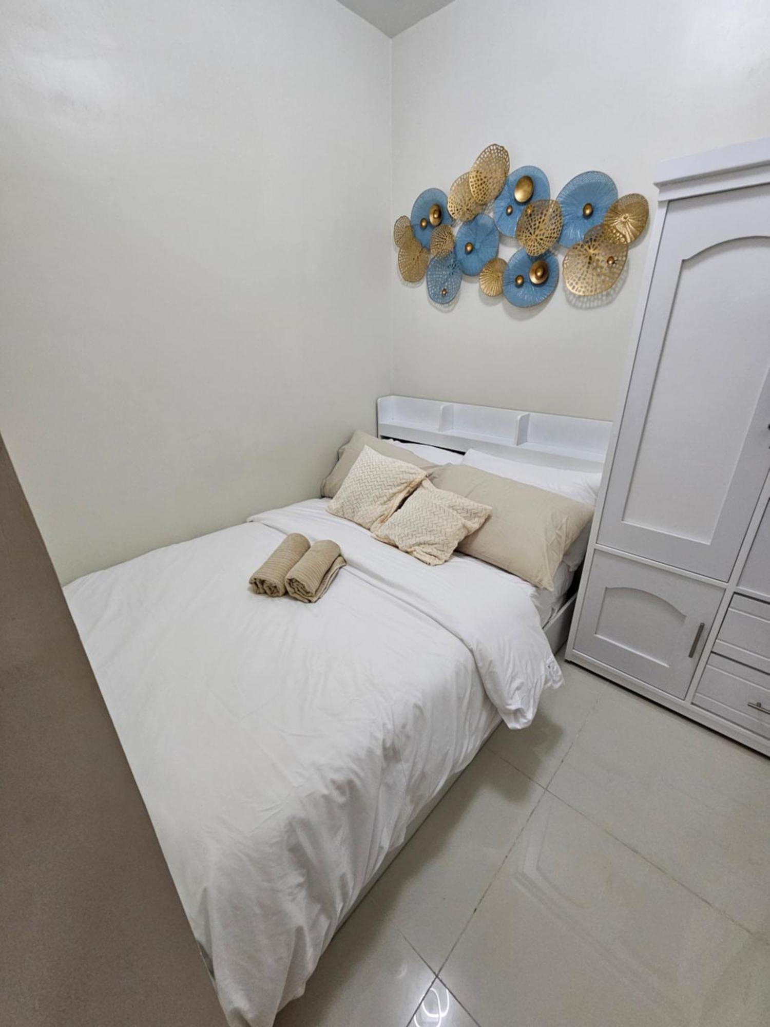 Aparthotel Claire's Place Manila