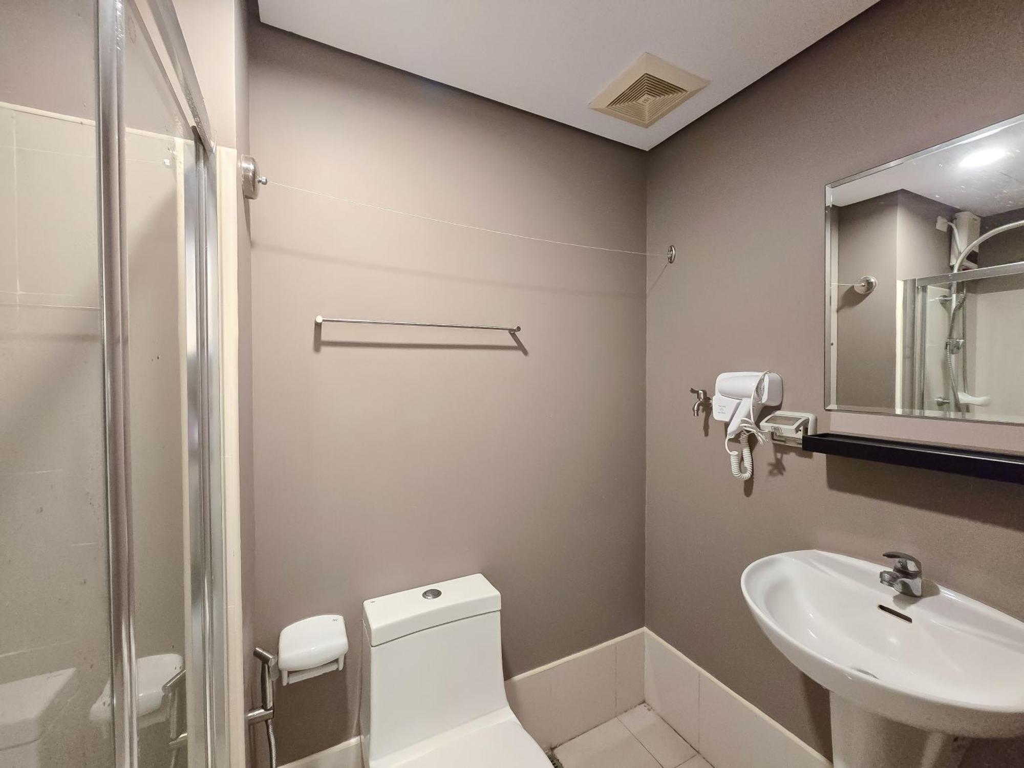 1br Condotel W Balcony Sm Light Residences #lt13 5* Mandaluyong