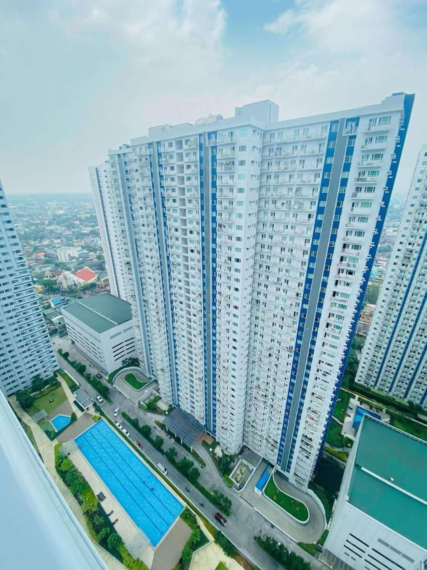 Pakaths Staycation Grass Residences Hotel Manila