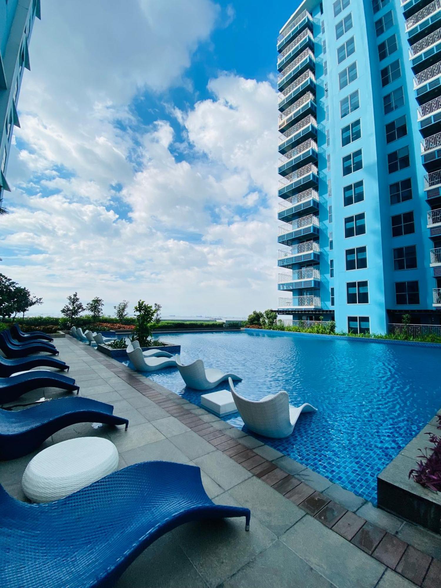 Serendipity Staycation Aparthotel Manila