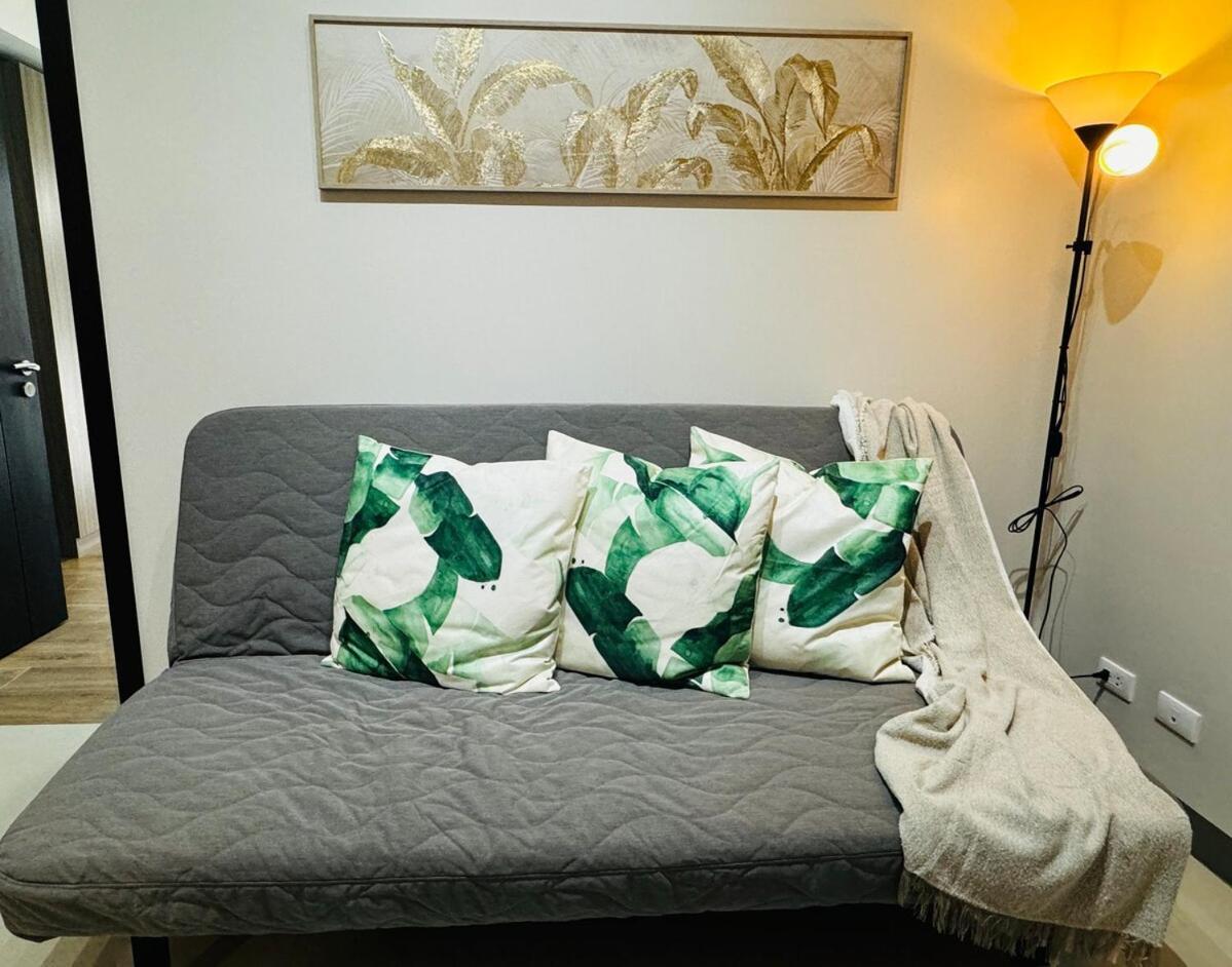 Apartment Cozy 1br At Park Mckinley West Near Bgc & Venice Mall *