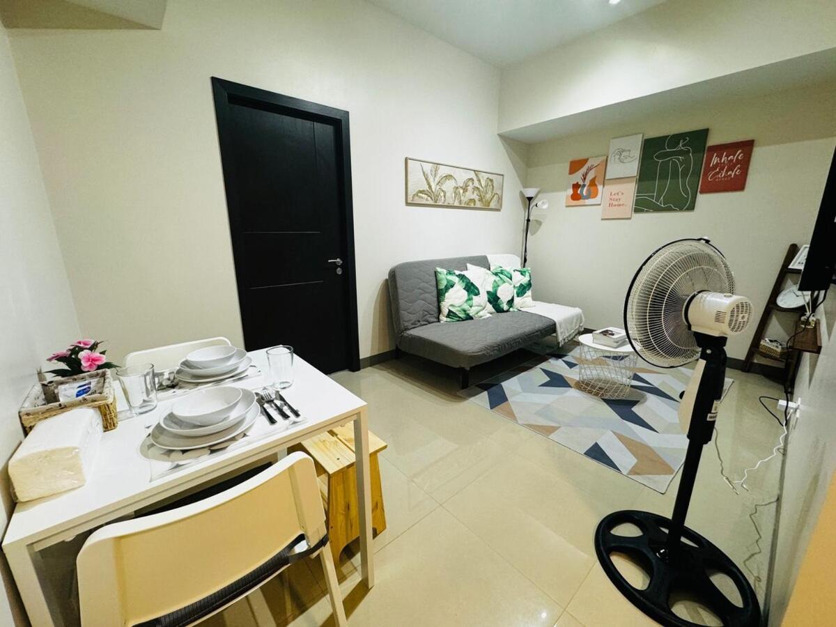 Cozy 1br At Park Mckinley West Near Bgc & Venice Mall Apartment