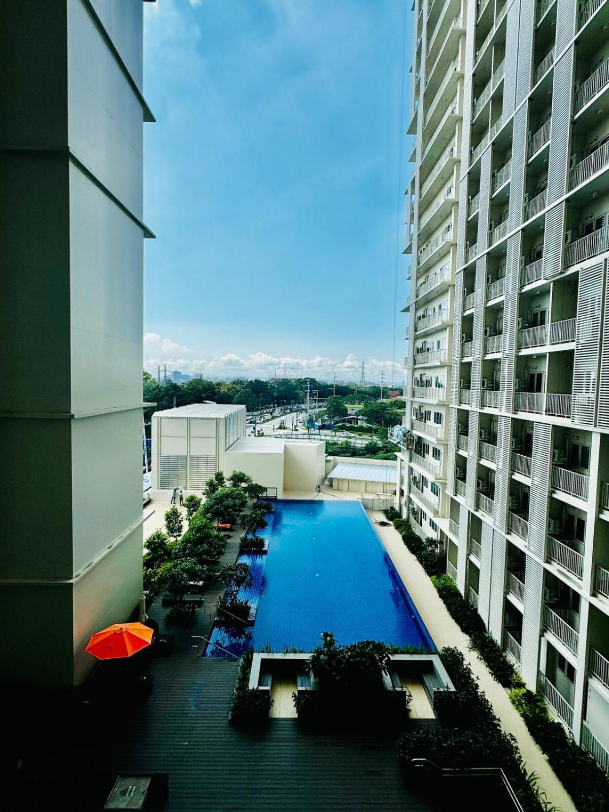 Cozy 1br At Park Mckinley West Near Bgc & Venice Mall * Manila