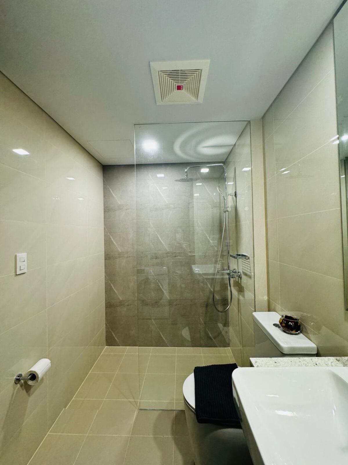 Apartment Cozy 1br At Park Mckinley West Near Bgc & Venice Mall *
