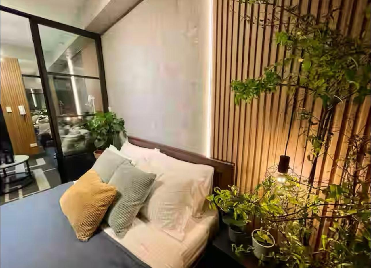 Luxurious 500mbps 1br In Makati