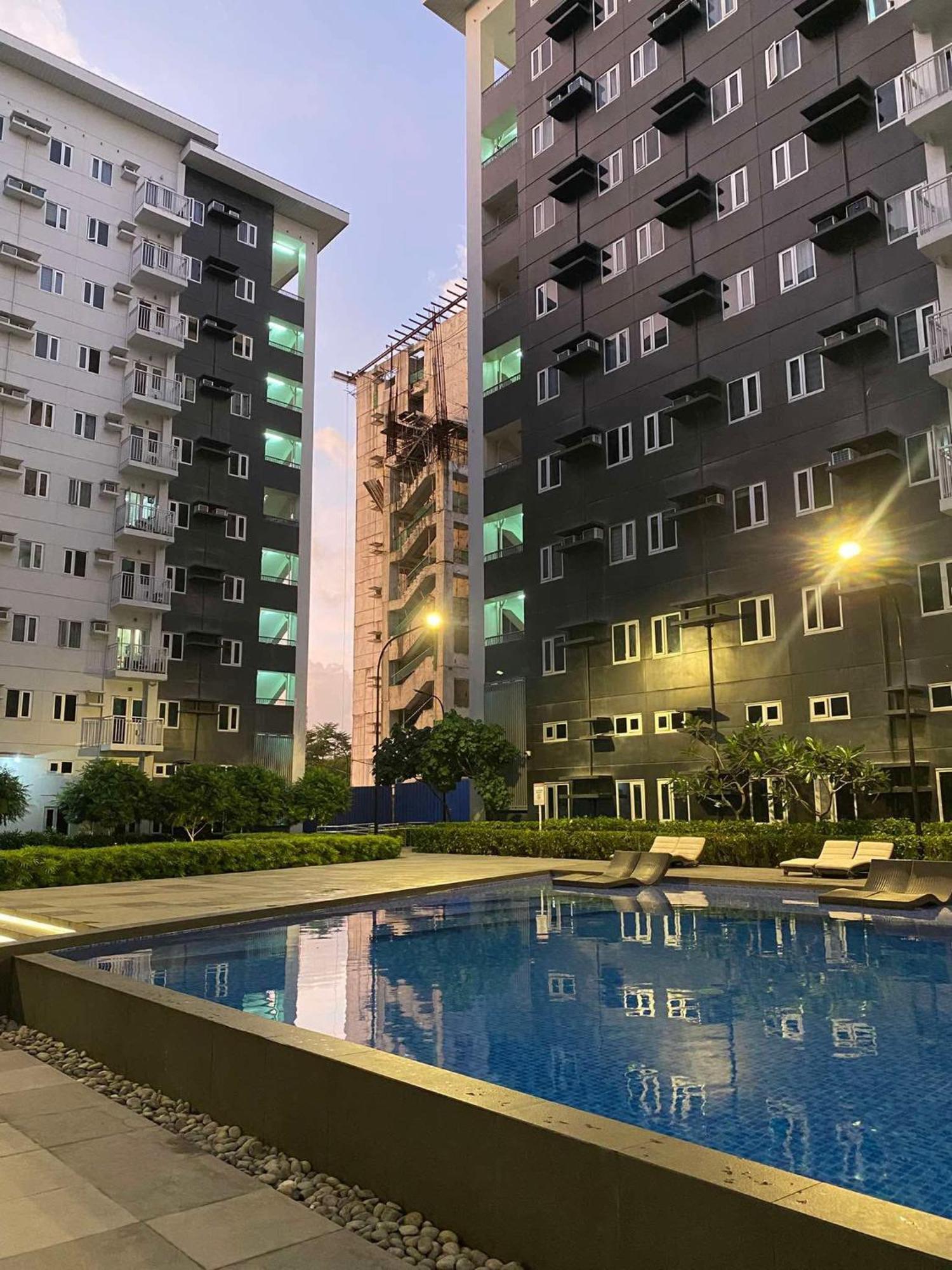 R & A Enclave Apartment *