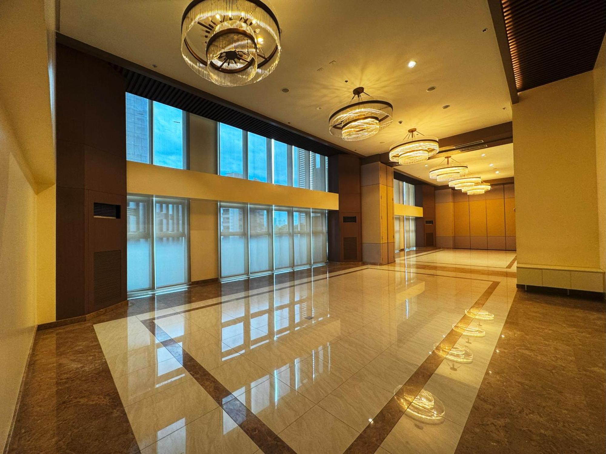 Elegant 1 Bedroom With Great Facilities And Perfect Location Apartment *