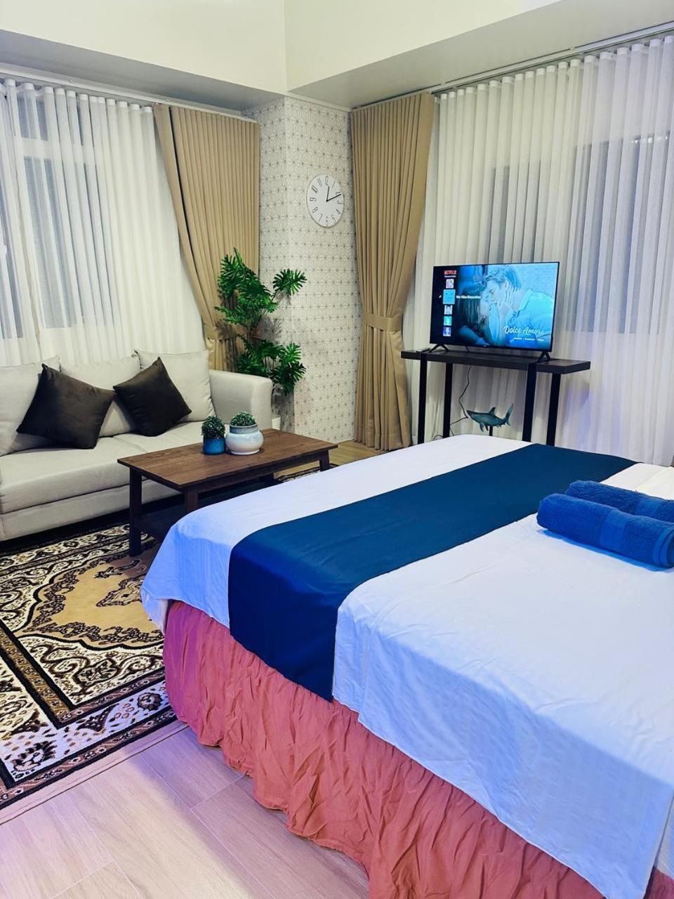 Aparthotel We Vibe, 81 Newport Blvd Across Naia 3 Manila
