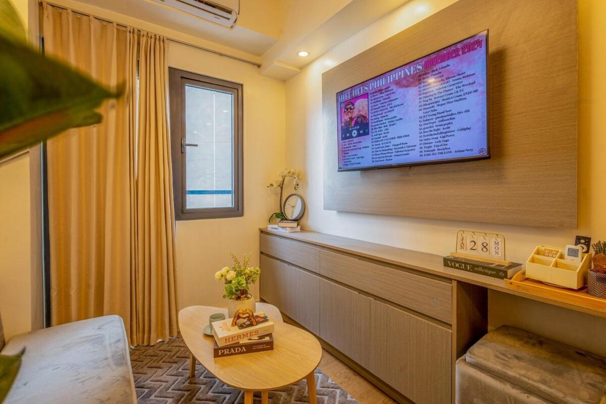 Stylish Luxe 1 Bedroom Near Naia - Free High Speed Wifi Apartment *