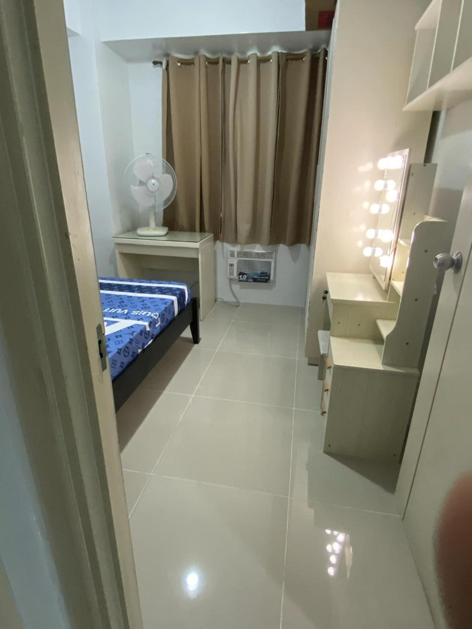 Sea Residences Moa Pasay City- Kirk Aparthotel Manila