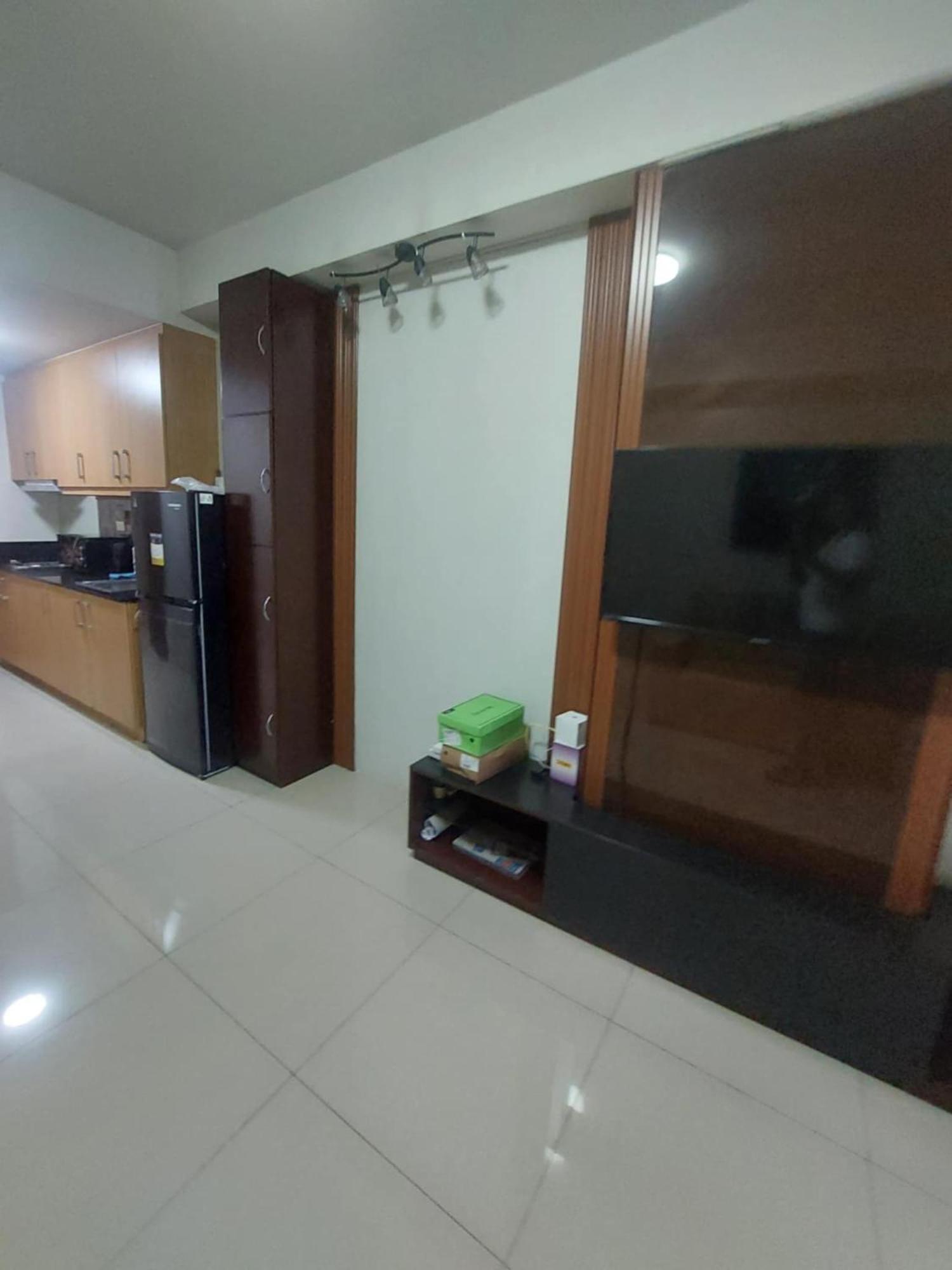Dms Staycation Moa View