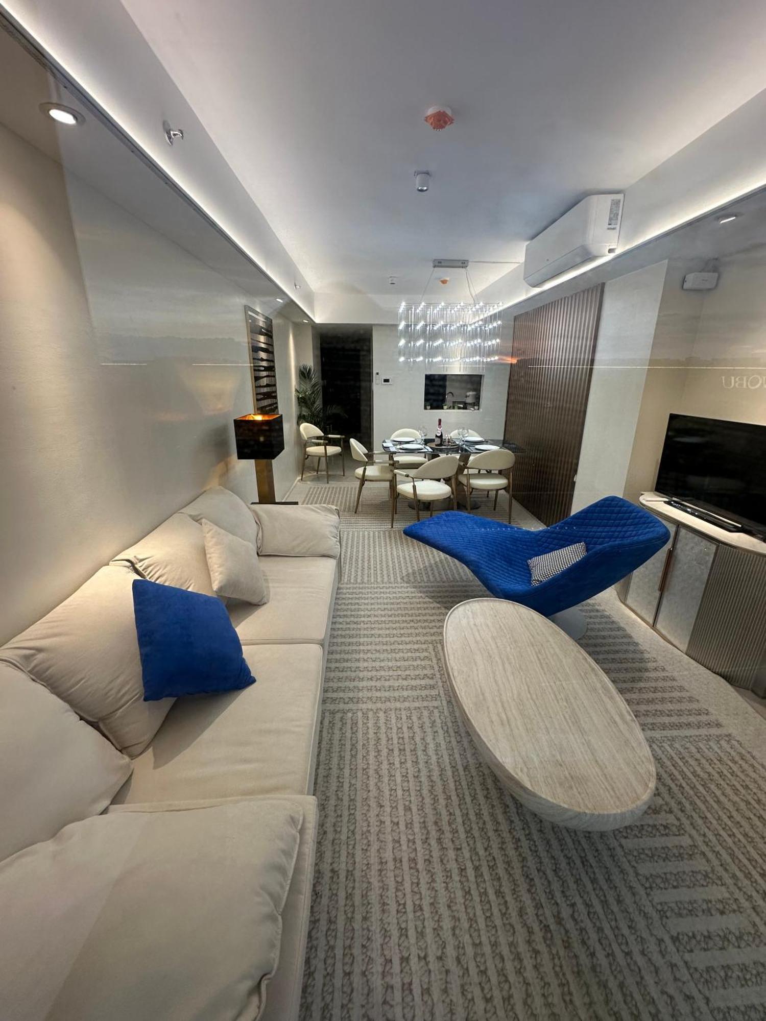 Luxury Penthouse Near Of Dreams Casino9