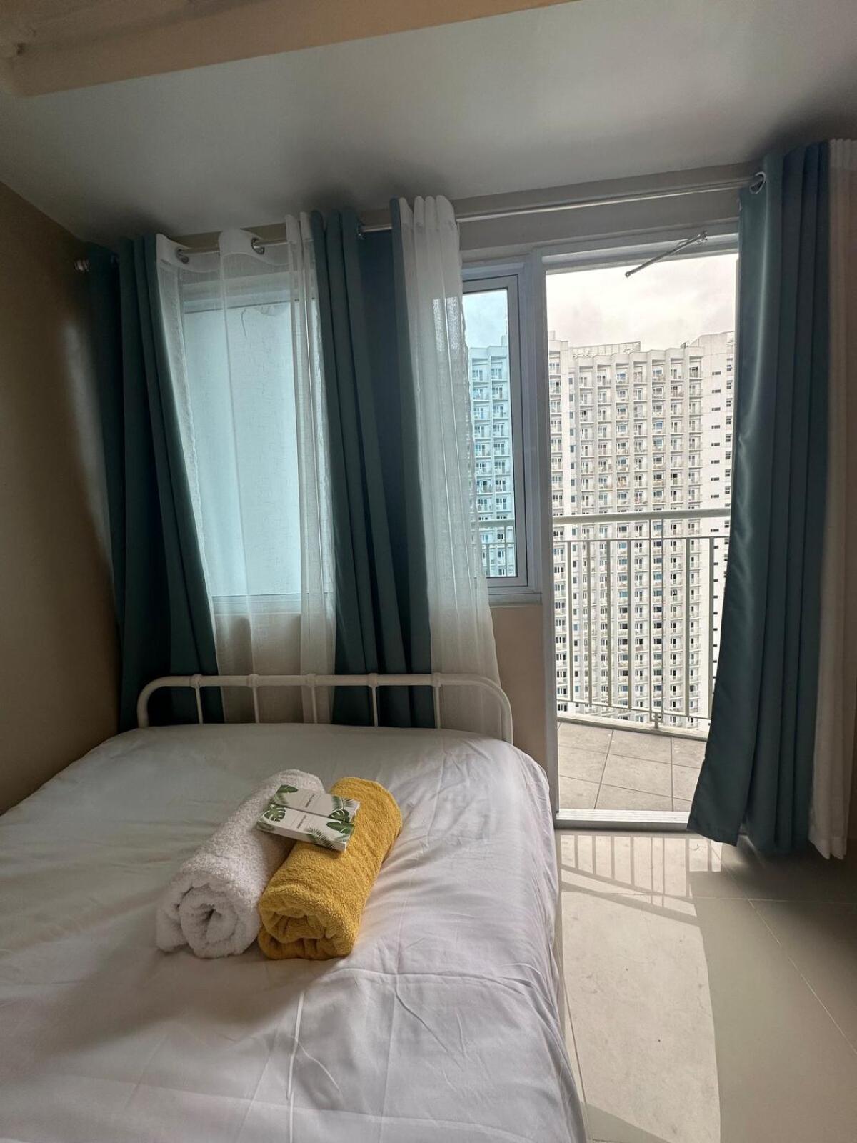 Apartment Modern & Cozy Two Br In Jazz Residences Makati *