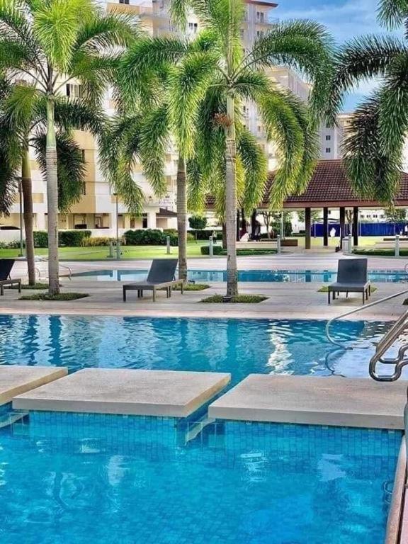 Elite King Comfort - Near Airport Apartment