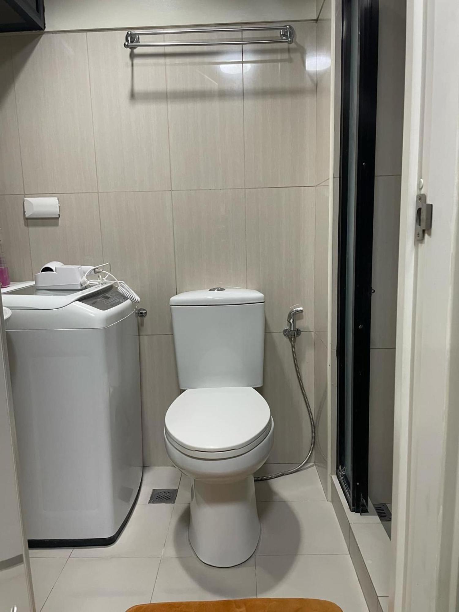 Dms Staycation Moa View Aparthotel Manila