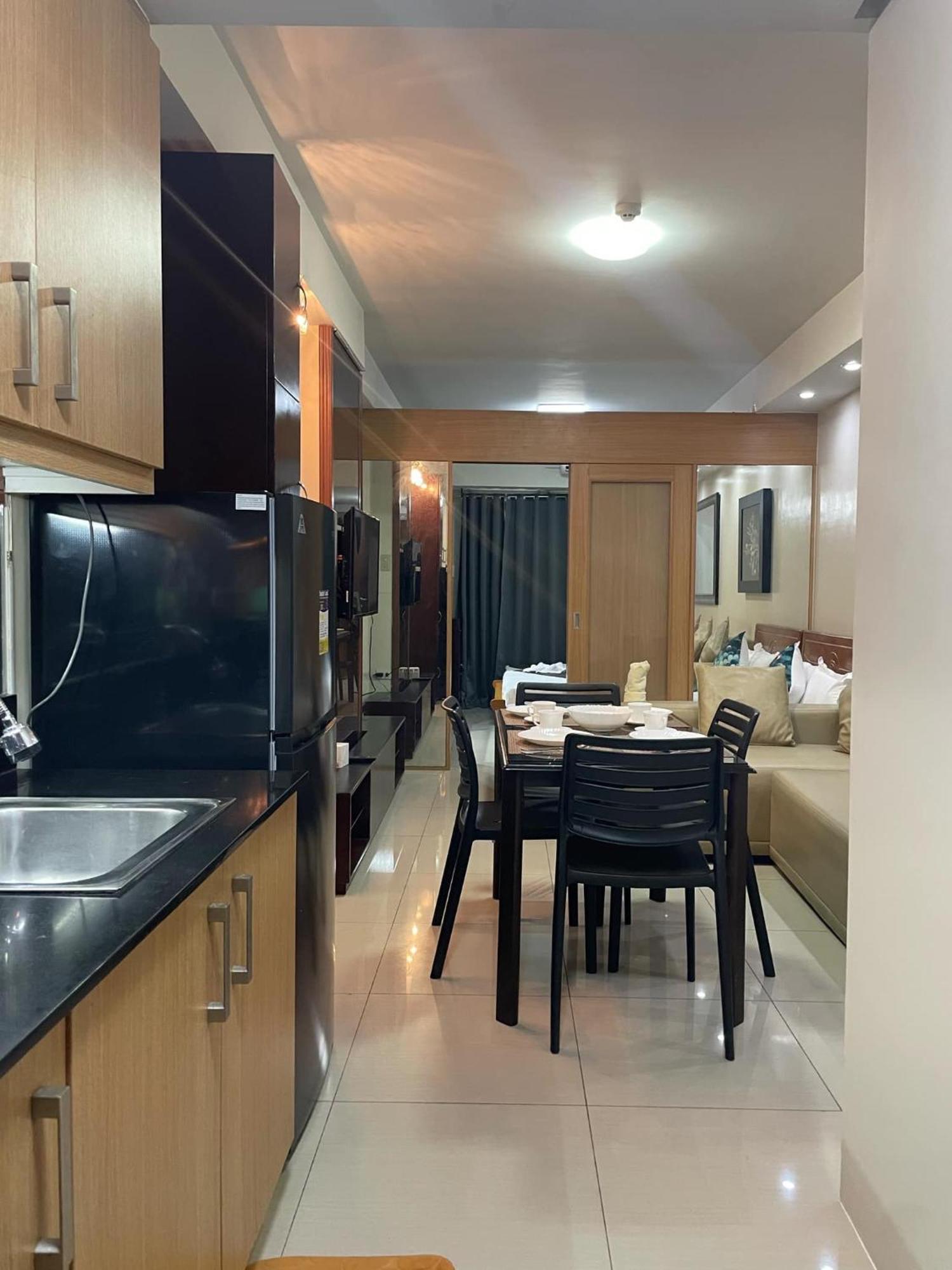 Dms Staycation Moa View Aparthotel Manila