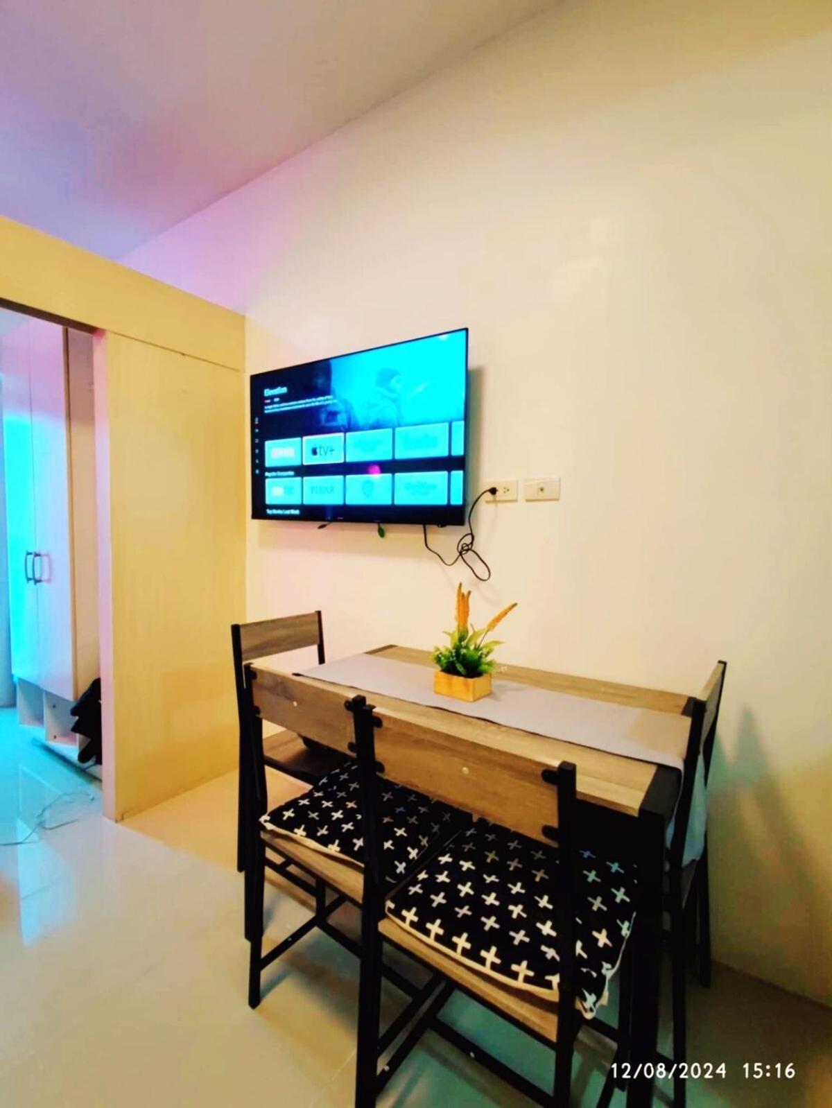 Affordable 1br, Balcony And Wifi At Light Manila