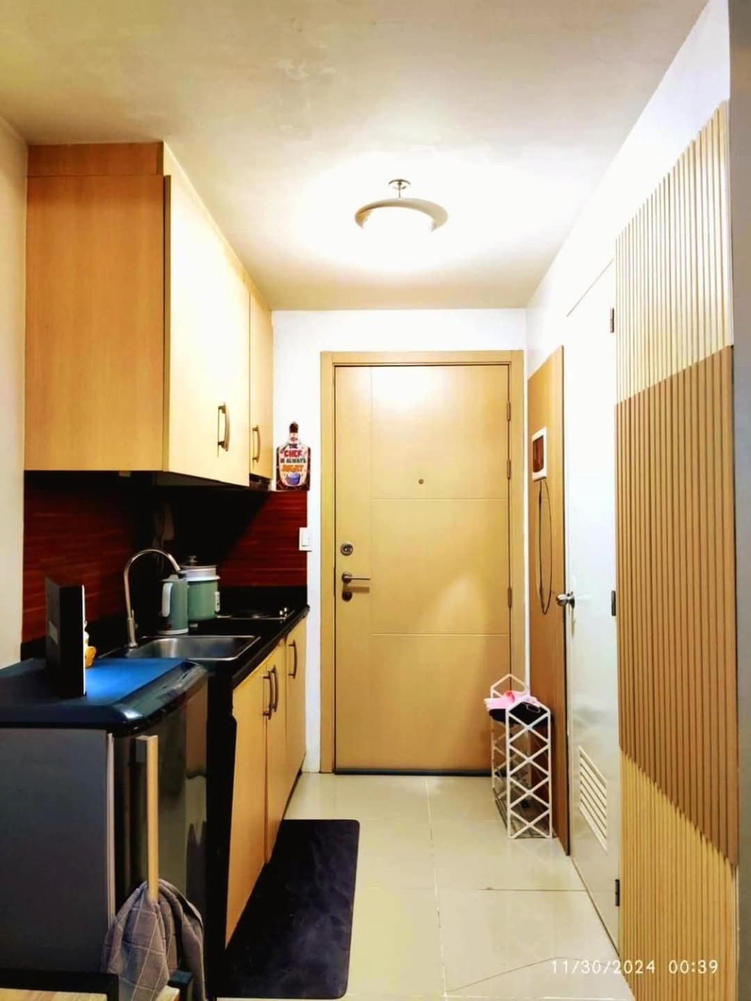 Affordable 1br, Balcony And Wifi At Light Apartment *