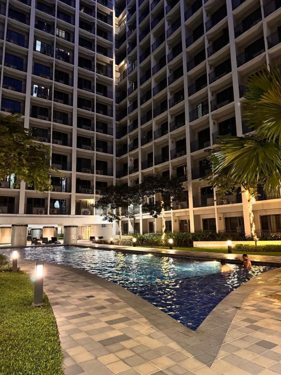Lotus' Apartment *
