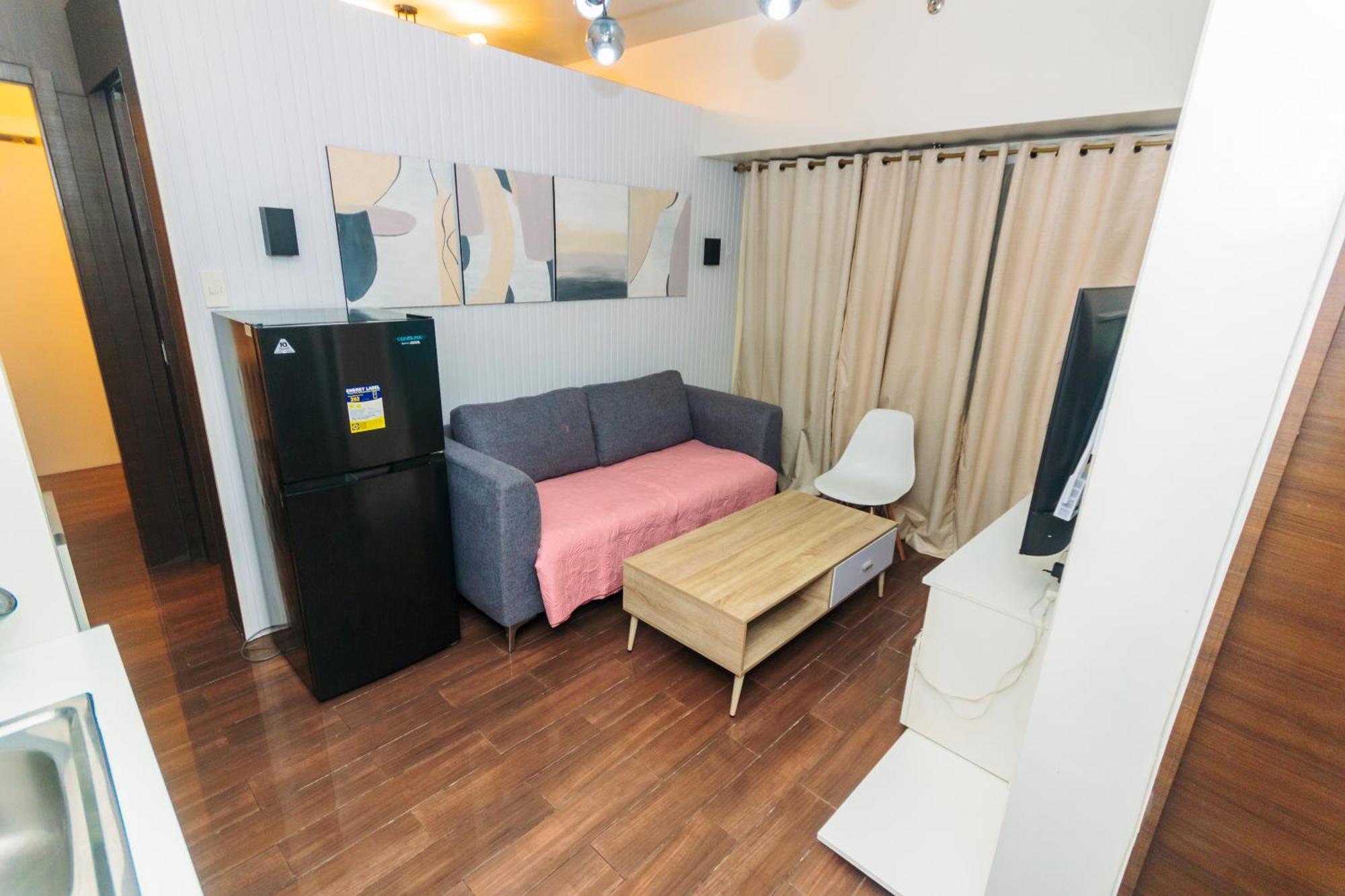 Apartment 2 Bedroom Air Makati Penthouse Swimgym 300netflix 5249