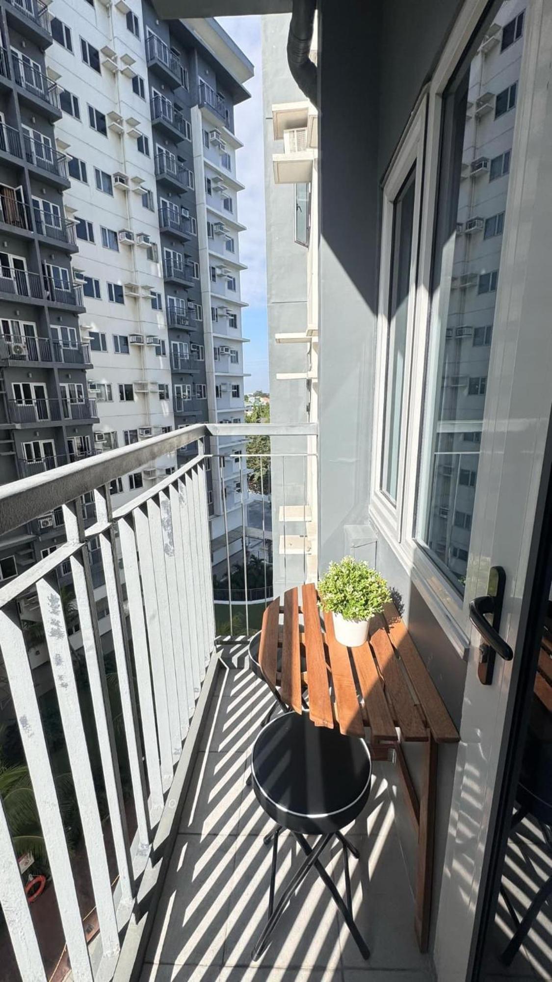 E&t Staycation 2br With Balcony At Vine Residences Novaliches *