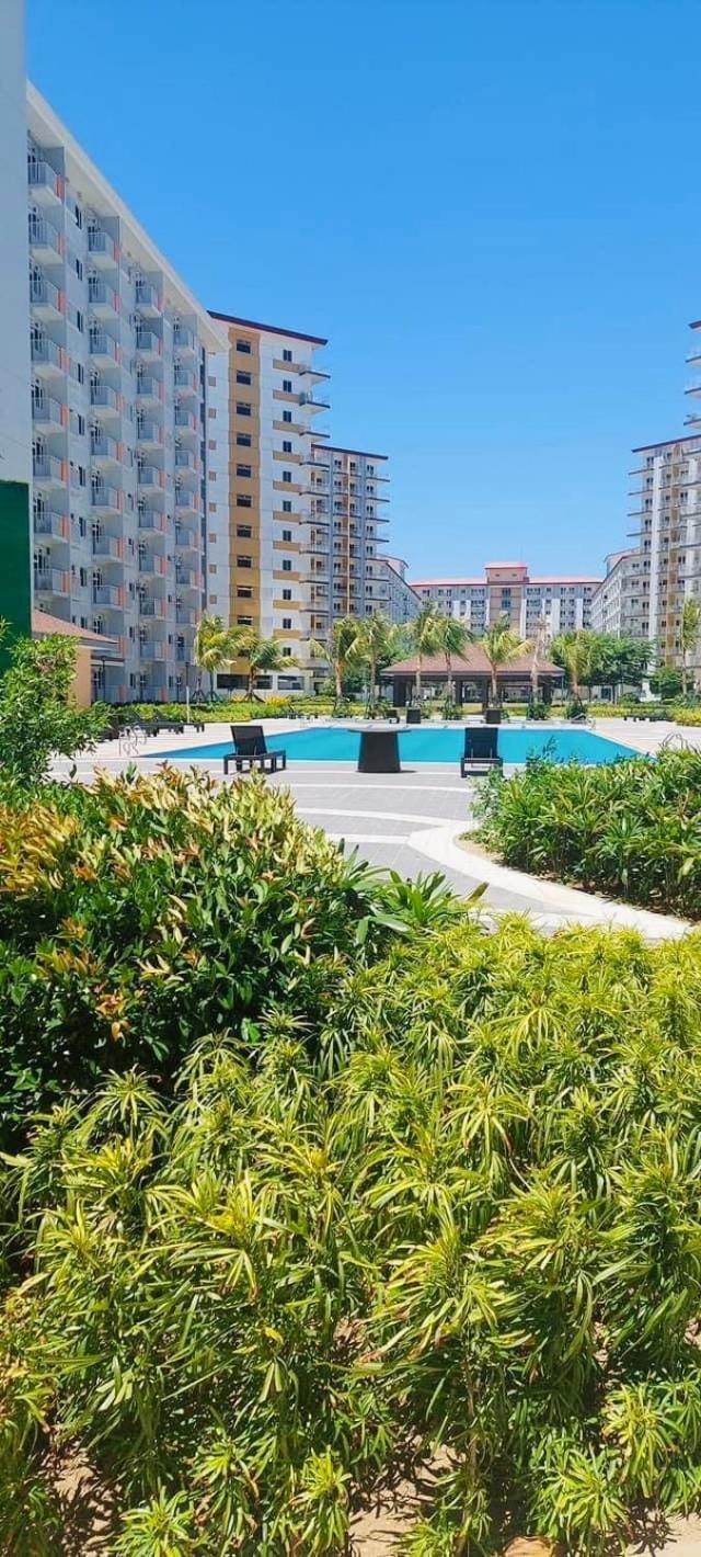 Apartment Field Residences Near Airport Manila