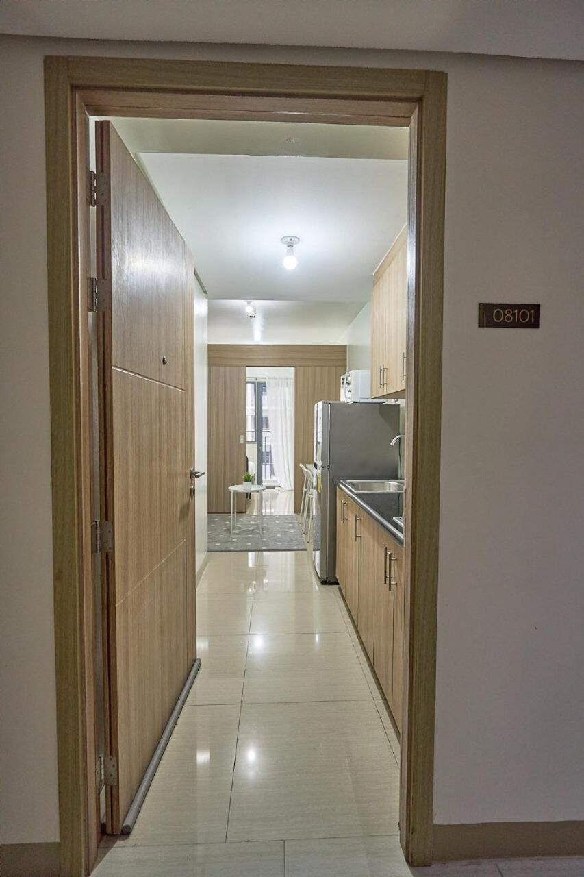 Cozy Space Near Mall Of Apartment Manila
