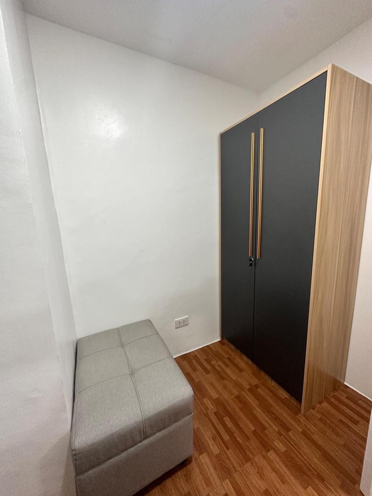 2 Bedroom 2 Bath With Netflix And Karaoke Near Mrt Edsa Apartment *