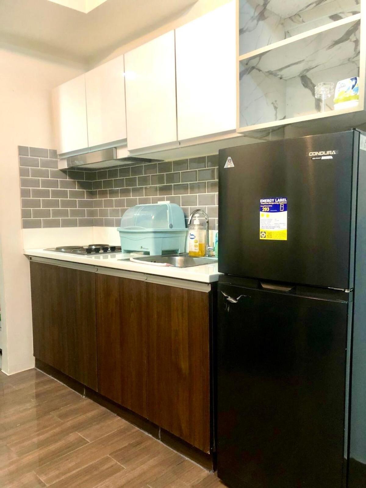 Stylish 2br At Air Residences In Makati Manila
