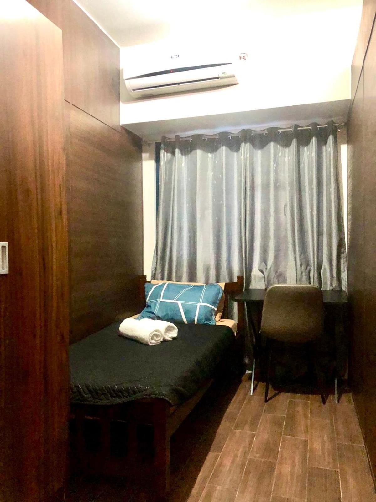 Apartment Stylish 2br At Air Residences In Makati