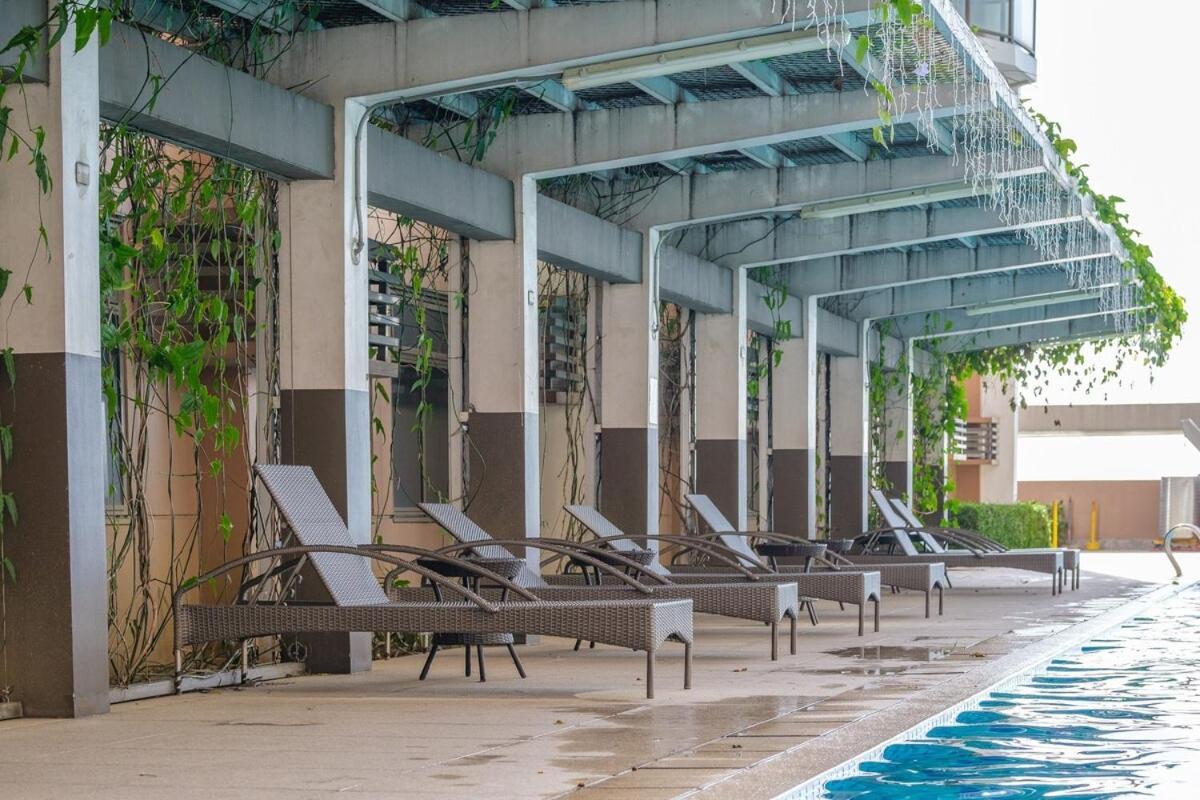 Apartment 1br In Pasay - The Radiance Bay