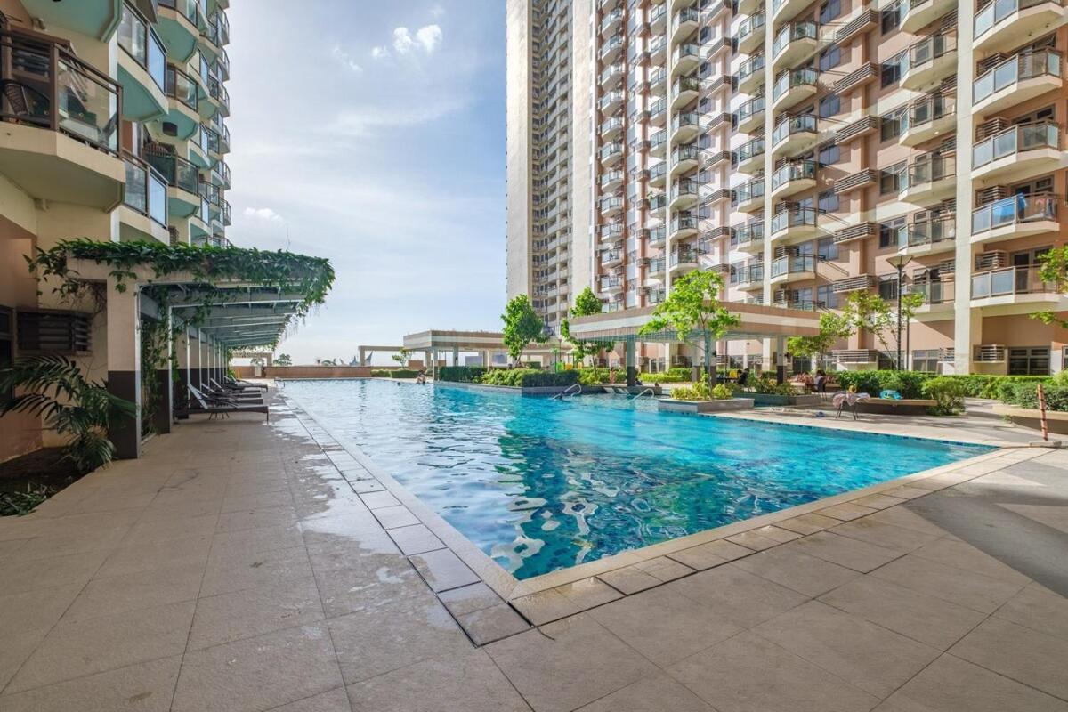 1br In Pasay - The Radiance Bay Apartment