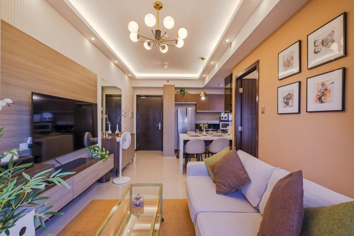 1br In Pasay - The Radiance Bay *