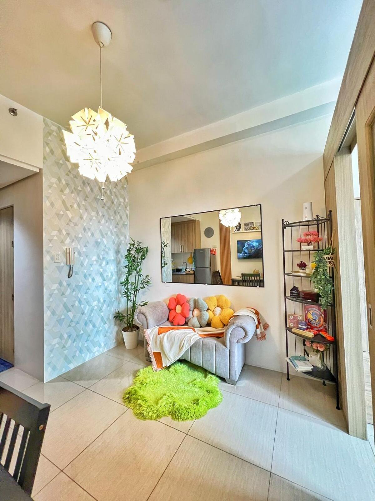 Bay, Seaside Living Near Moa, Unit Apartment Manila