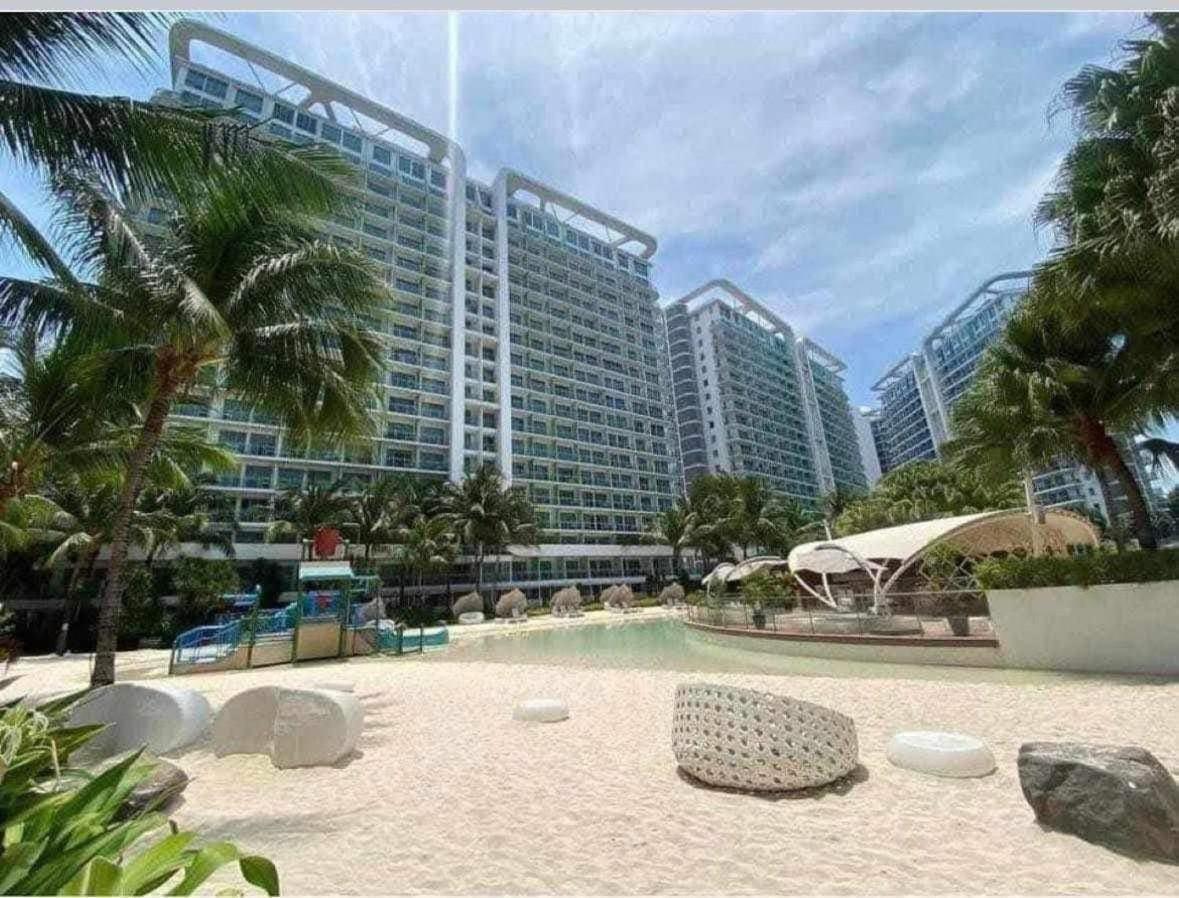 Apartment Maldives Tower Azure Manila