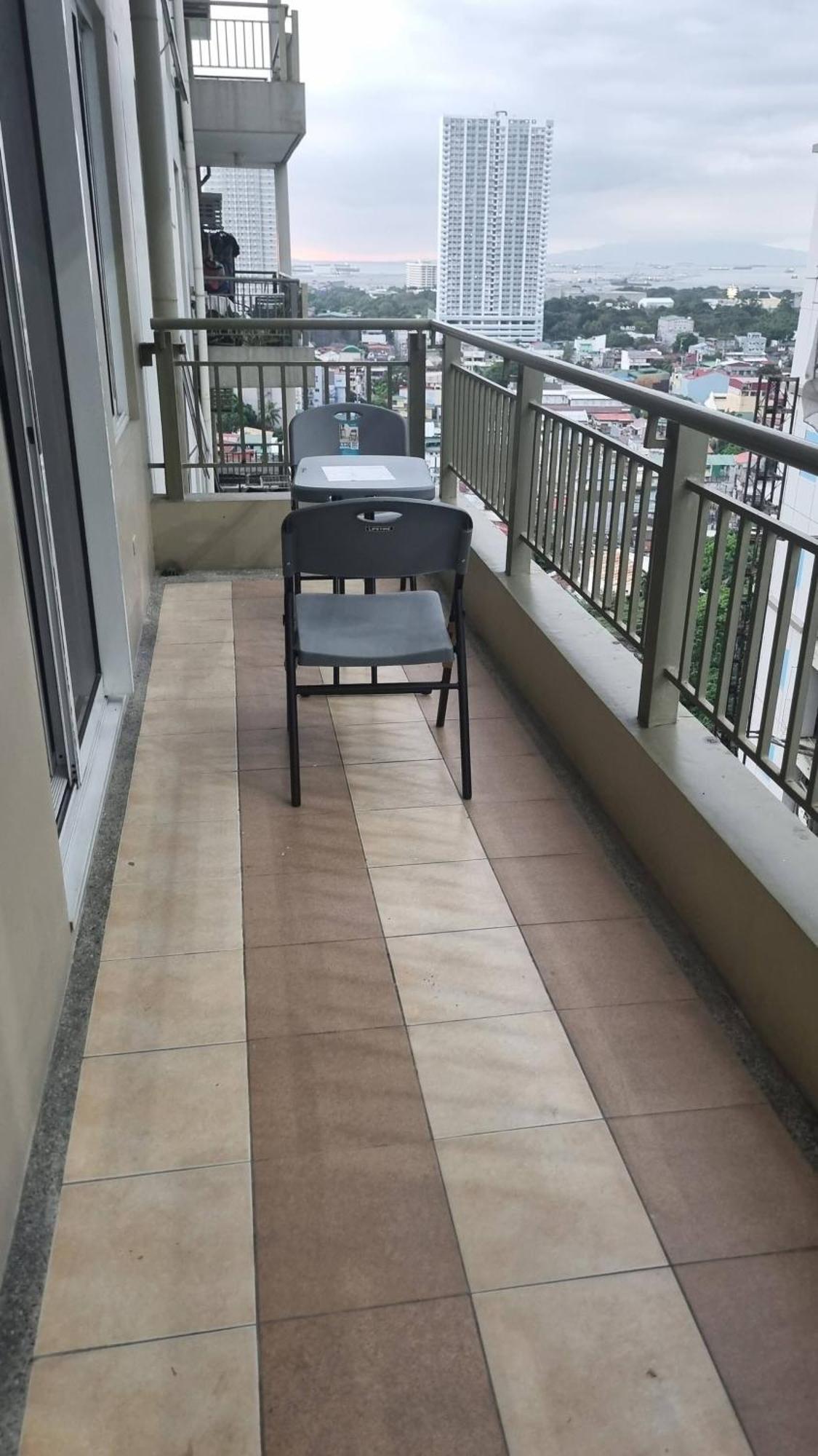 The Staycation At La Verti Residences Holiday home