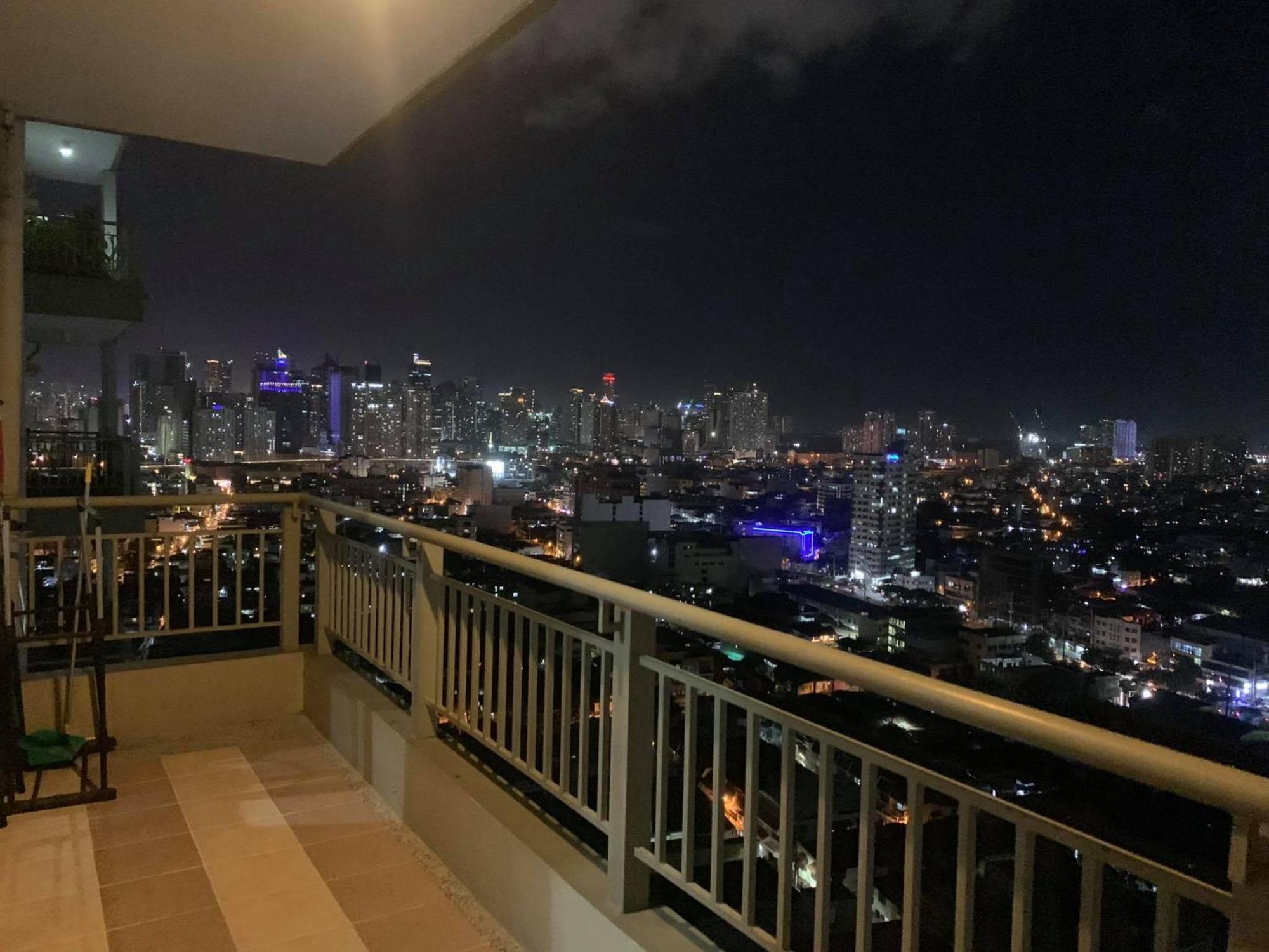 Aparthotel Lasuitez 2510 I Breathtaking 360 Skyline Views Manila