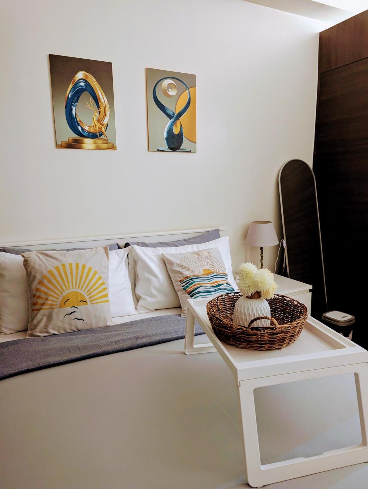 Sun And Moon Cozywhite Air Residences Makati Apartment