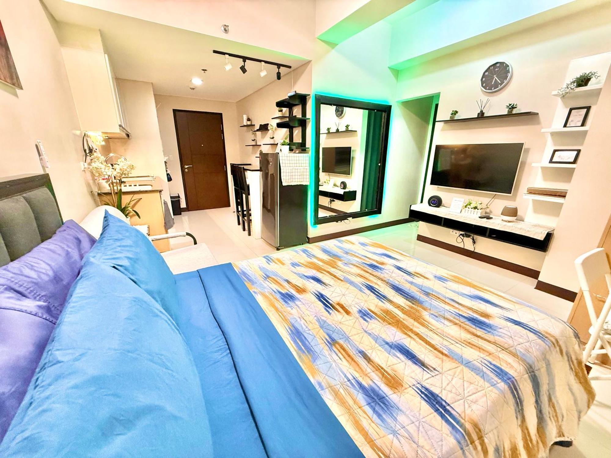 Apartamento Santis Place At 101 Newport Across Airport T3