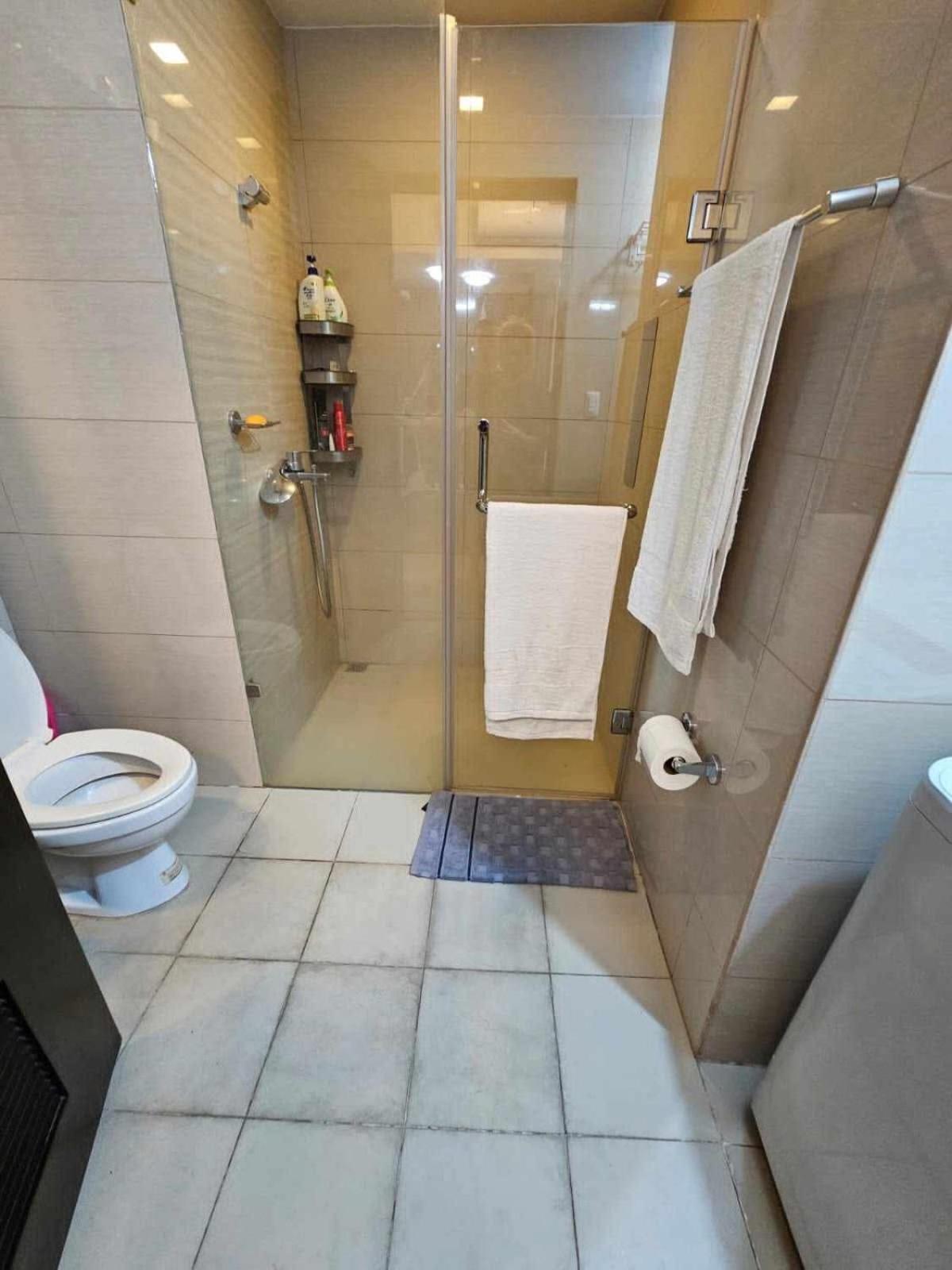 Serendipity Staycation Aparthotel Manila