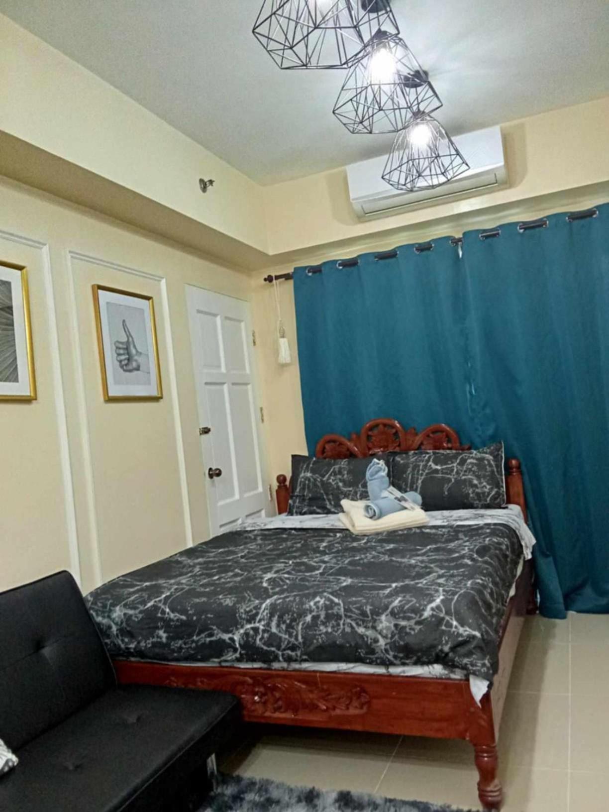 Apartment Sea Residences Xyrille Manila