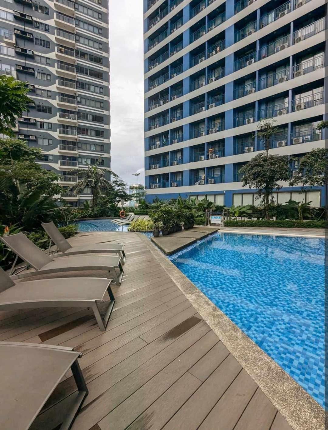 Wanderers Nest Air Residences Makati Aparthotel